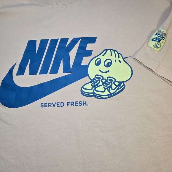 Nike Sole Food Served Fresh Dumpling T-Shirt Mens S Tan Max90 Oversized Graphic - Picture 5 of 9